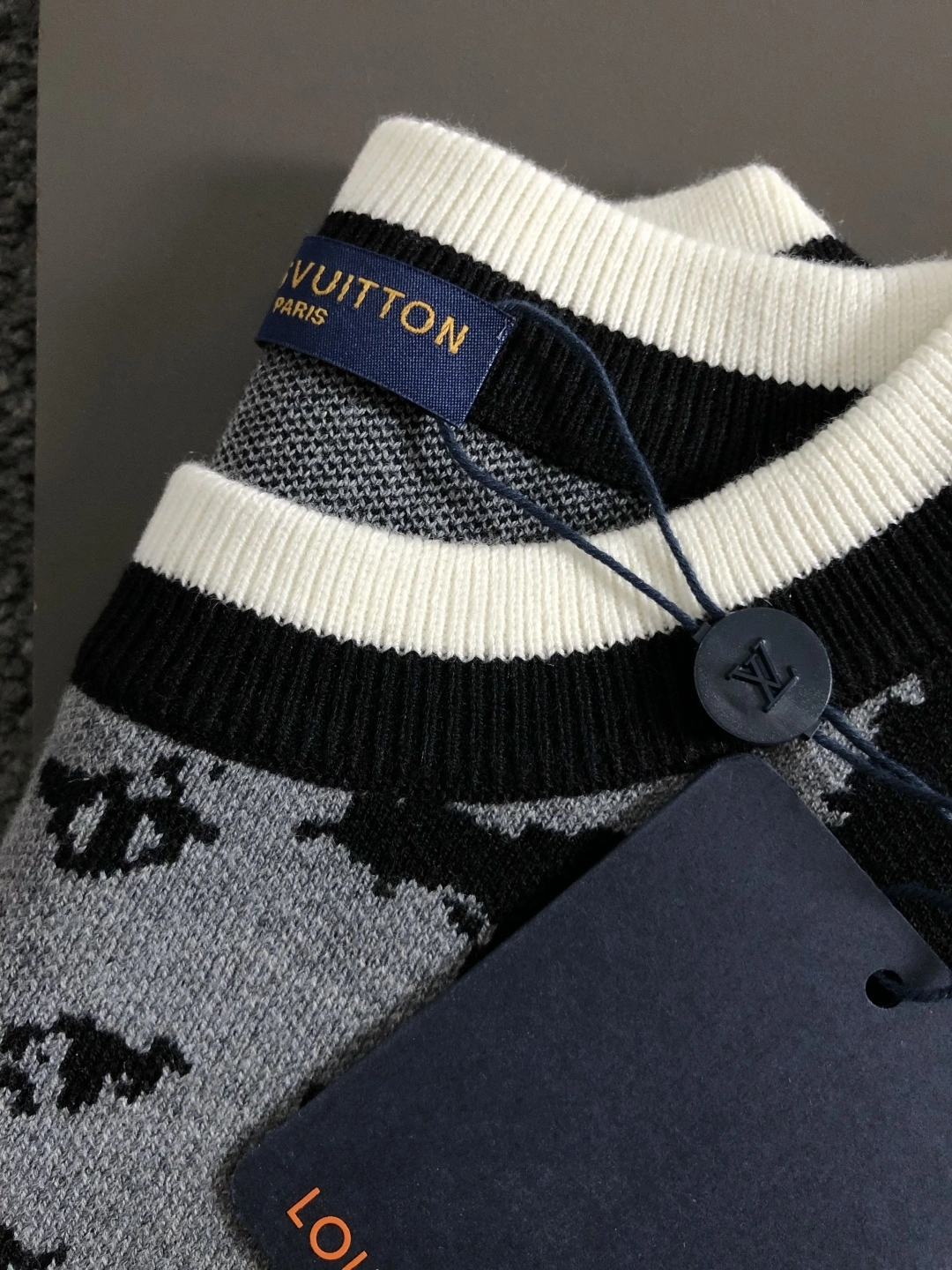 wg.luxury-- 8V wool item: E-F443J1640H